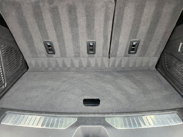 Used 2024 GMC Yukon Denali AWD/4WD image 31