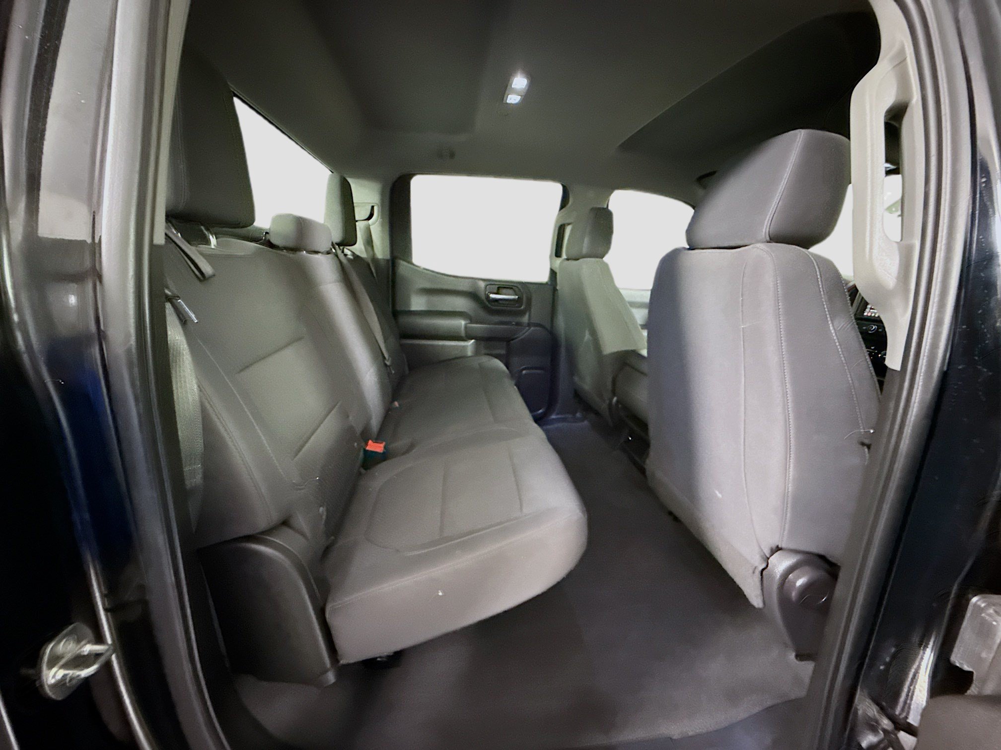 Used 2019 Chevrolet Silverado 1500 Custom w/ Custom Value Package AWD/4WD image 24