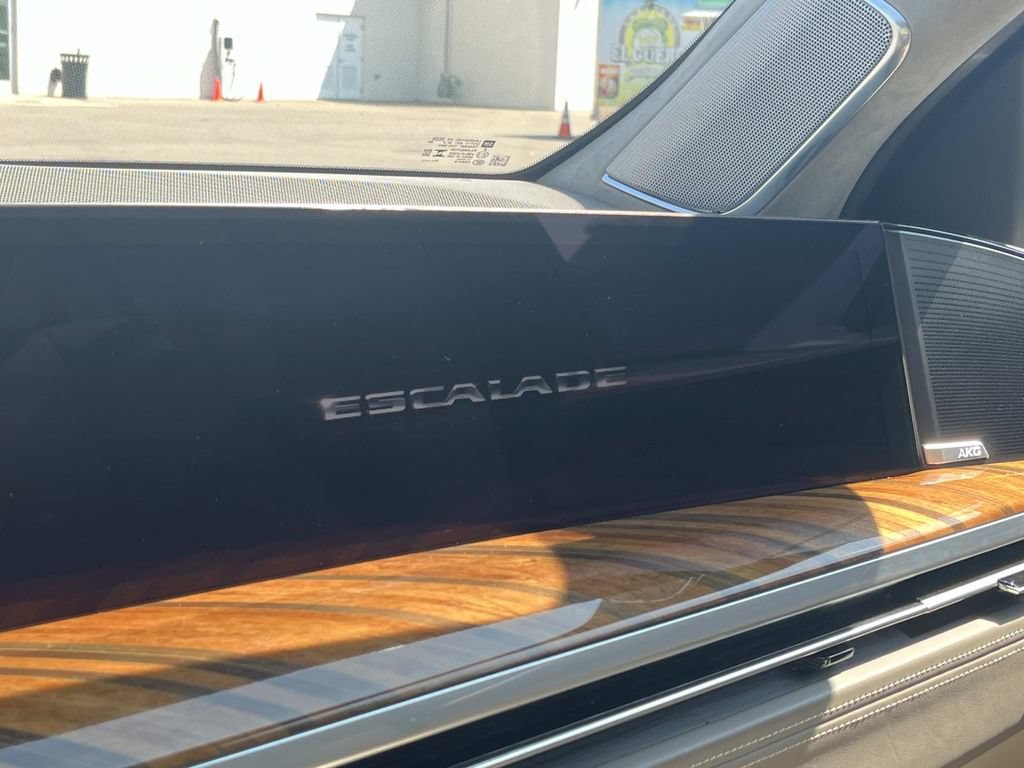 Used 2025 Cadillac Escalade Sport Platinum AWD/4WD image 37