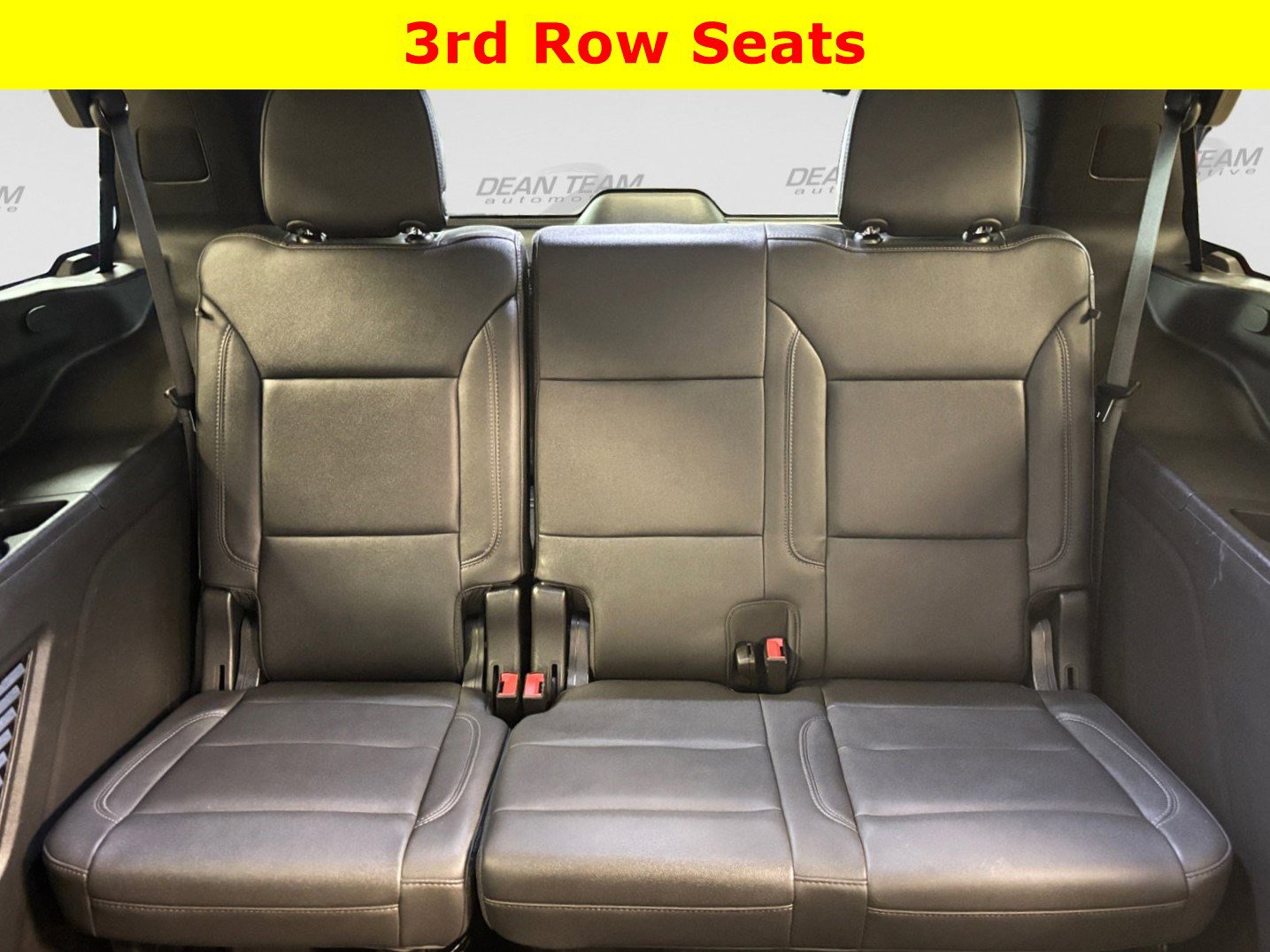 Used 2022 Chevrolet Tahoe Z71 w/ Luxury Package AWD/4WD image 26