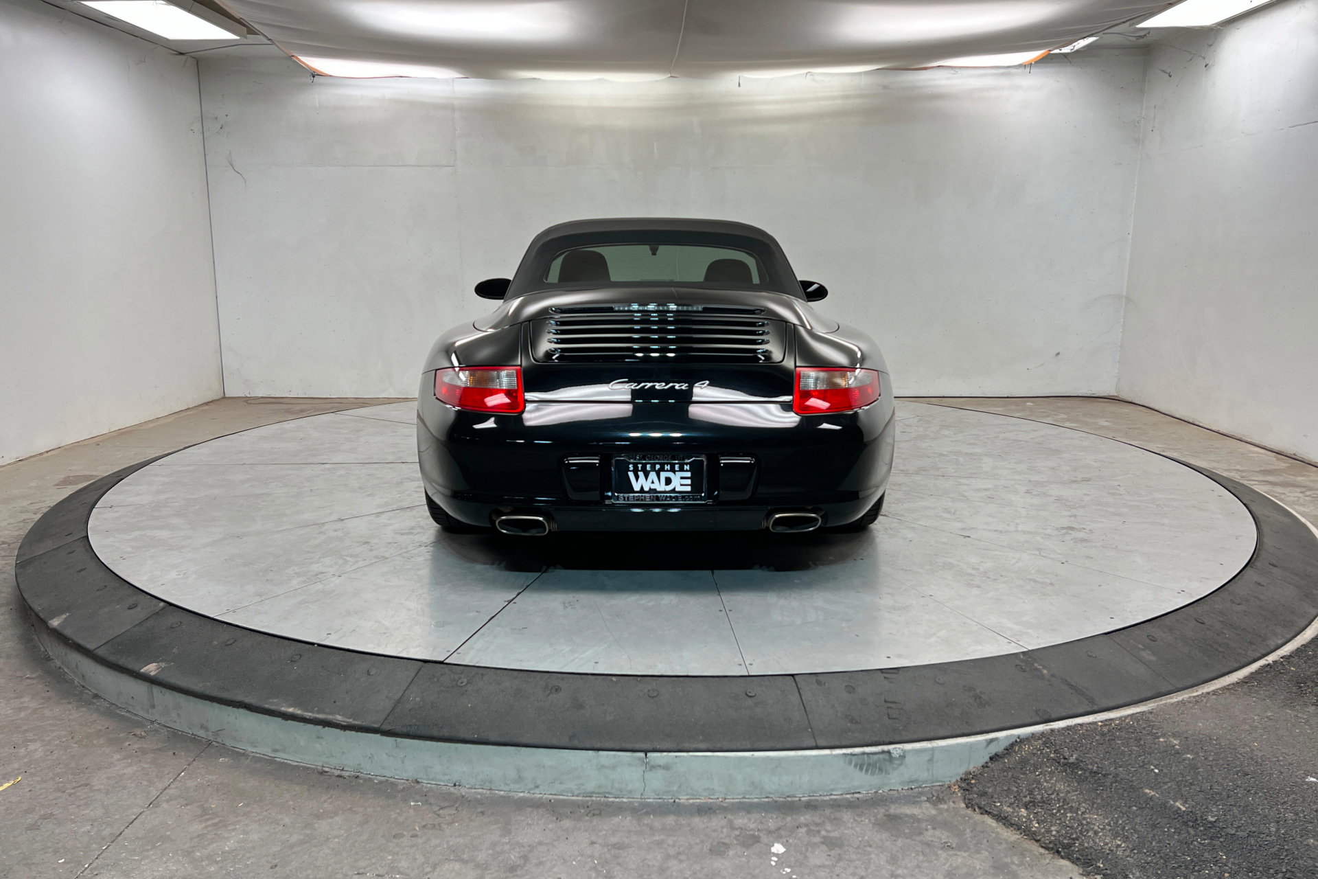 Used 2006 Porsche 911 Cabriolet image 4