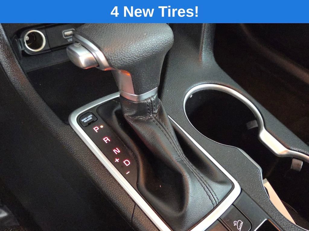 Used 2022 Kia Sportage LX image 19