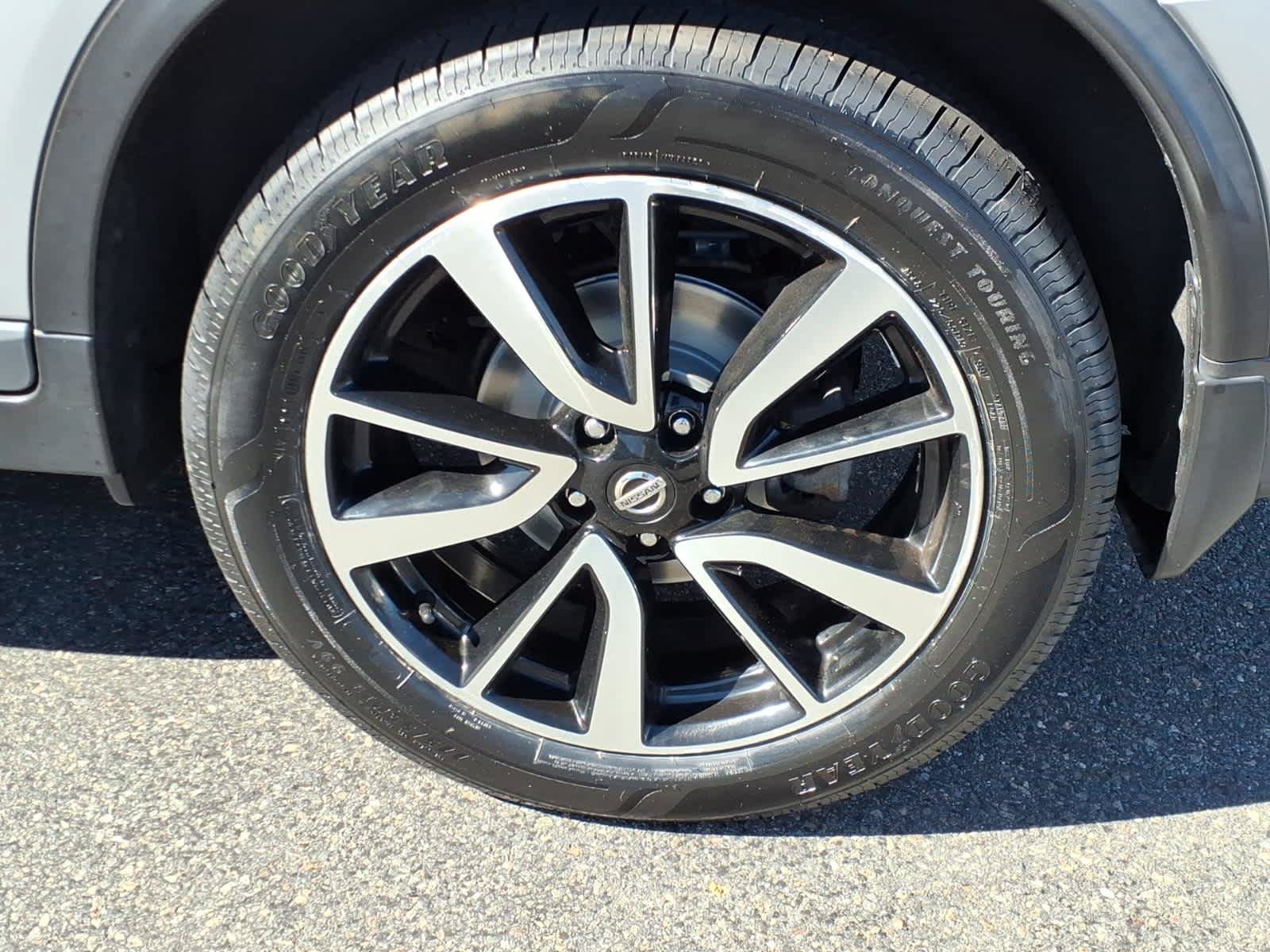 Used 2020 Nissan Rogue SL AWD/4WD image 9