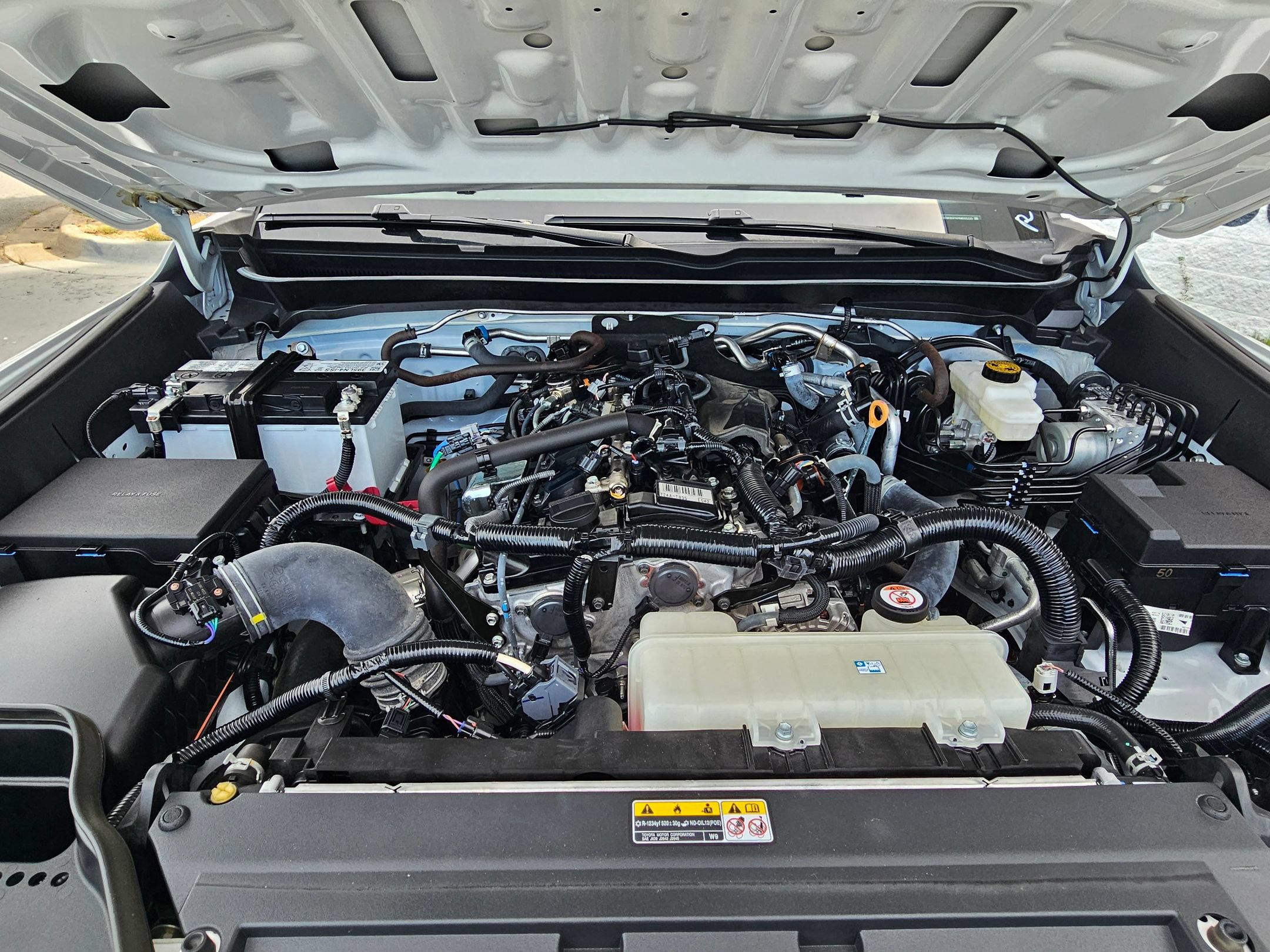 Used 2024 Toyota Tacoma SR5 RWD image 32