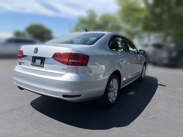 Used 2015 Volkswagen Jetta SE FWD image 7