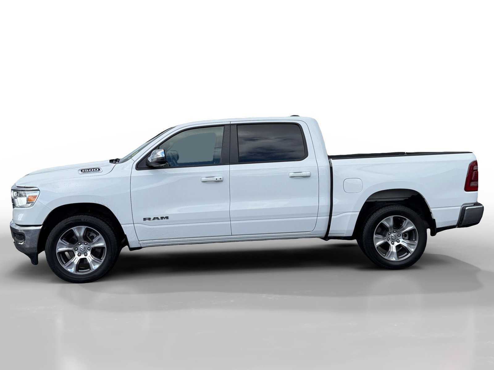 Used 2024 RAM 1500 Laramie image 2