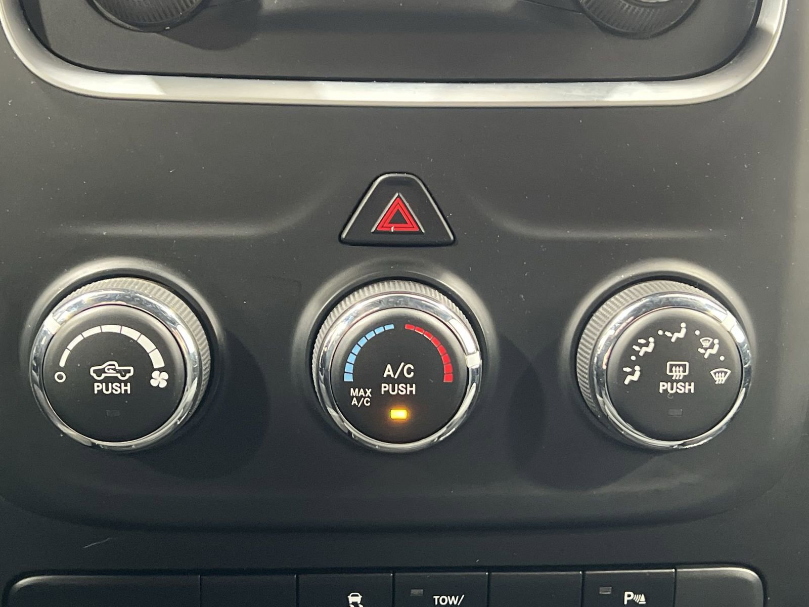 Used 2024 RAM 1500 Classic Warlock image 18