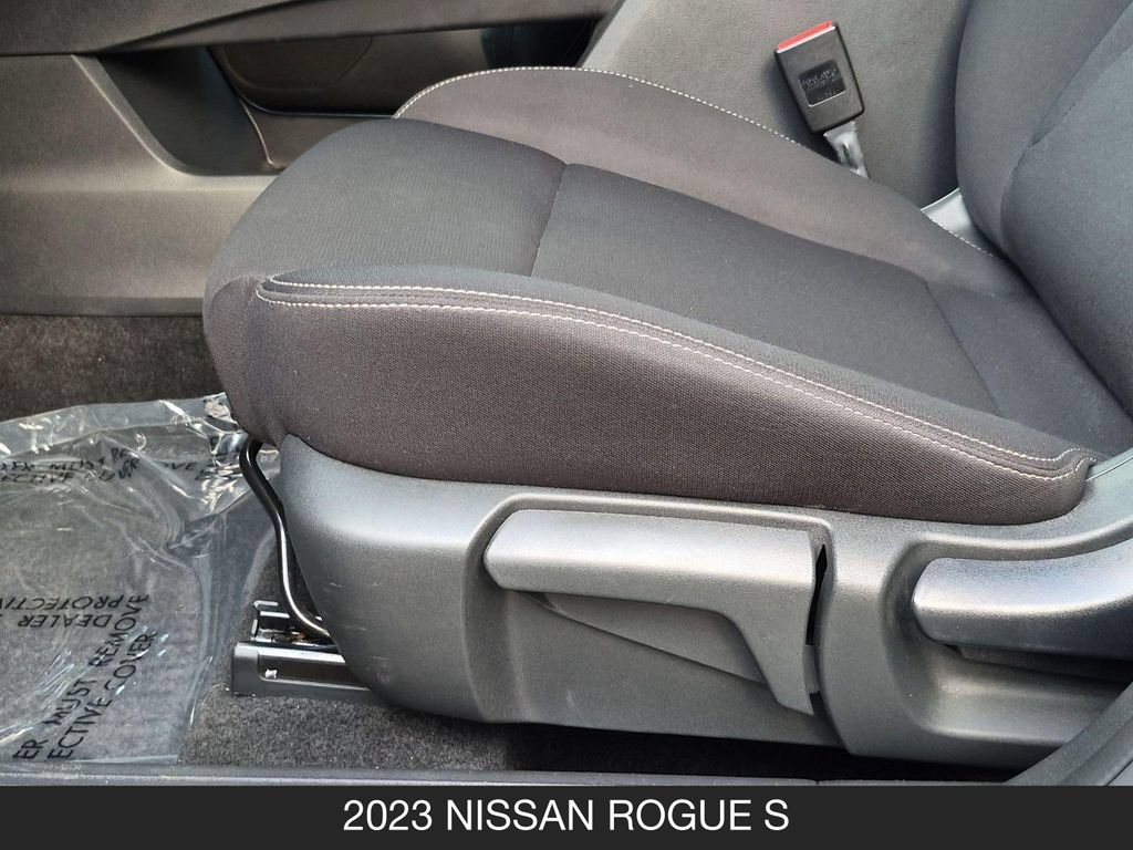 Certified 2023 Nissan Rogue S FWD image 15