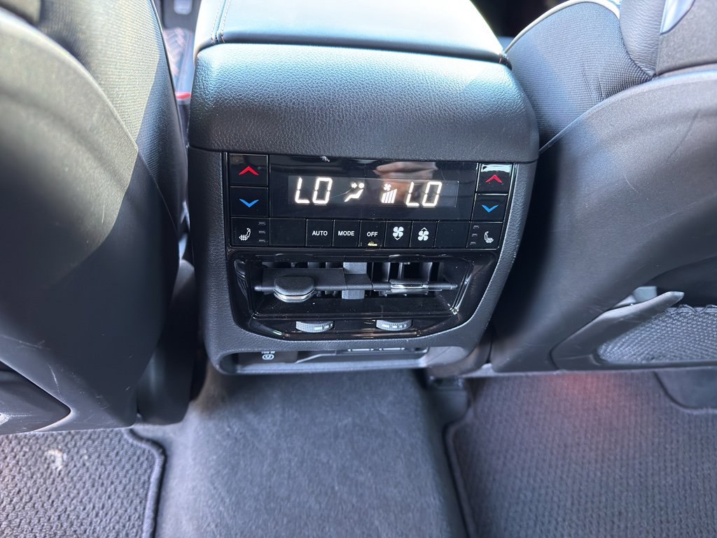 Used 2025 Jeep Grand Cherokee Summit image 24