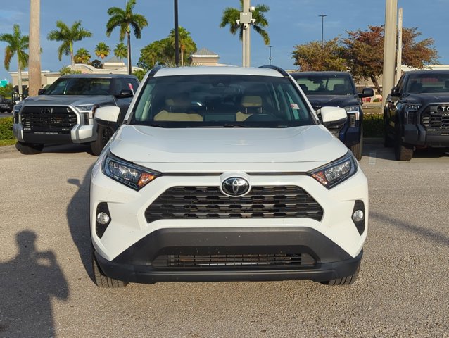 Used 2021 Toyota RAV4 XLE FWD image 2