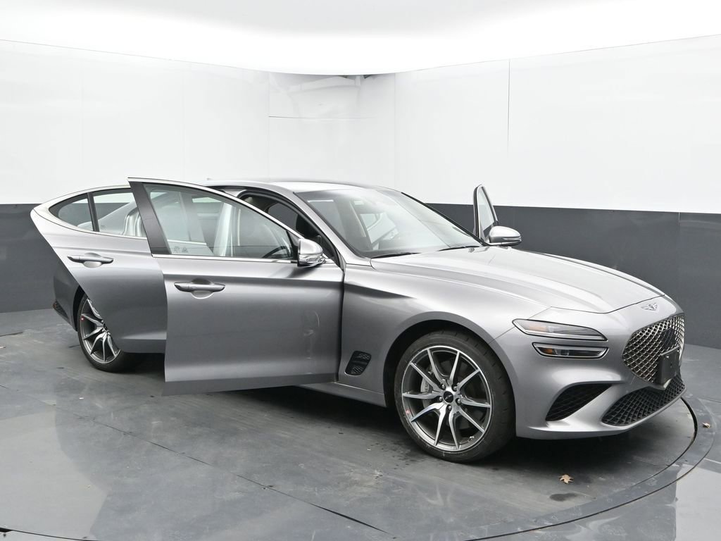 Used 2025 Genesis G70 2.5T image 48