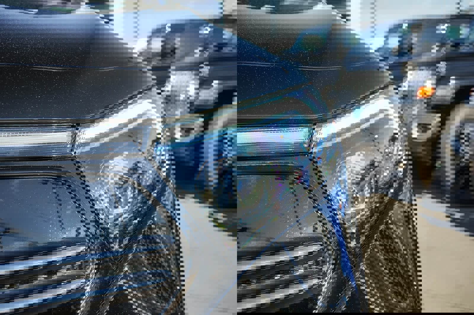 Used 2022 Mercedes-Benz EQB 300 4MATIC image 8