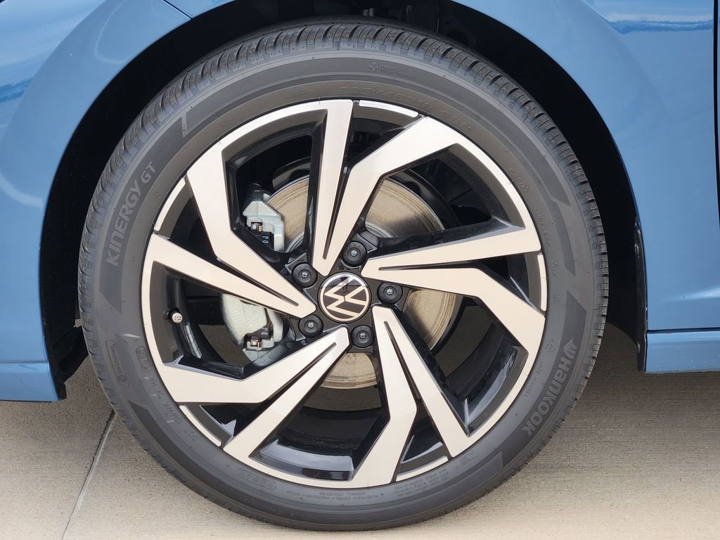 New 2026 Volkswagen Jetta SEL image 8