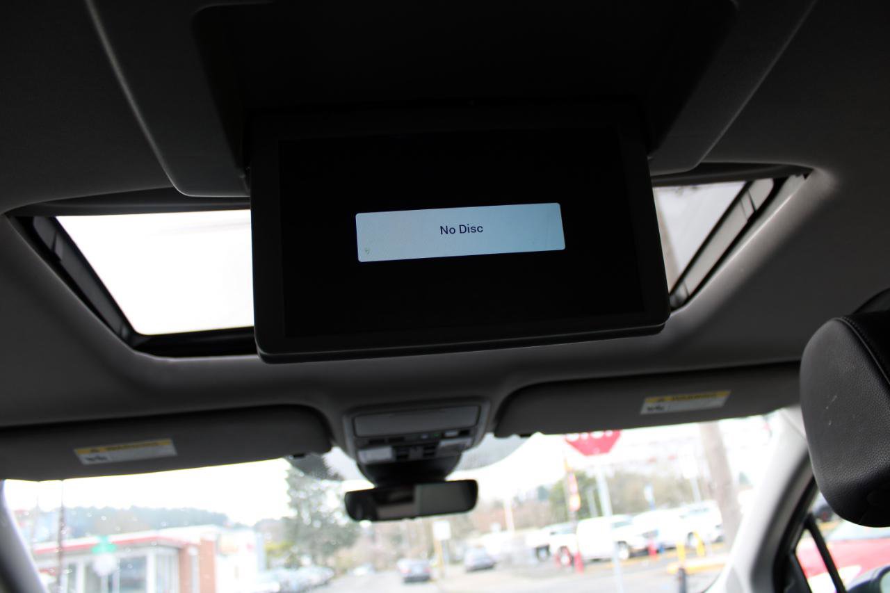 Used 2023 Honda Odyssey Touring image 13