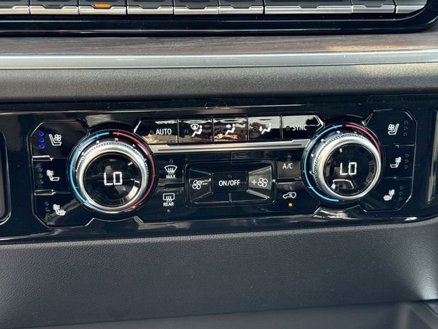 New 2026 GMC Sierra 1500 SLT w/ SLT Premium Package AWD/4WD image 19