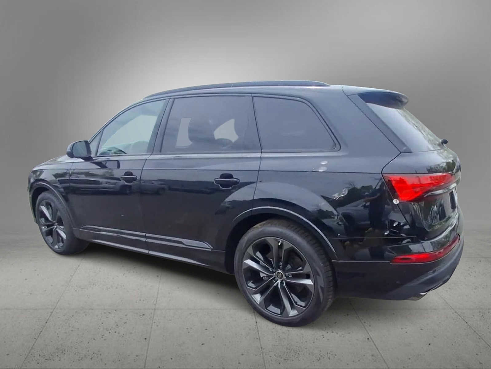 New 2026 Audi Q7 3.0T Premium Plus AWD/4WD image 6