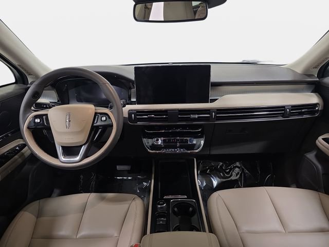 Certified 2023 Lincoln Corsair FWD image 9