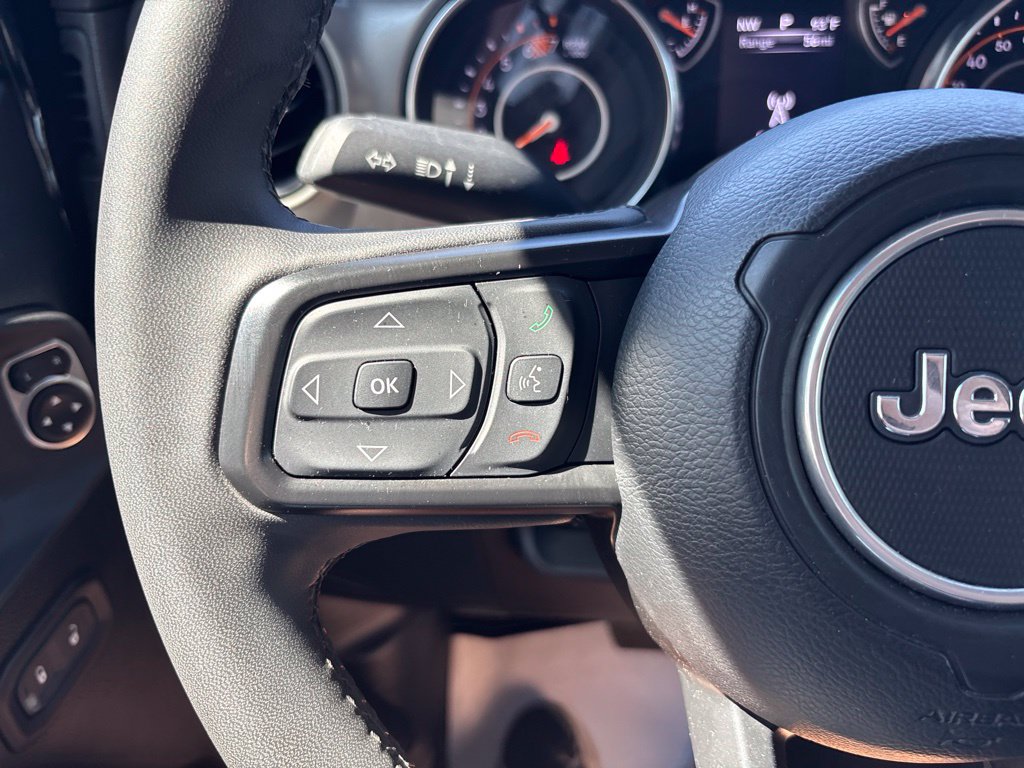 Used 2023 Jeep Wrangler Unlimited Sport AWD/4WD image 37