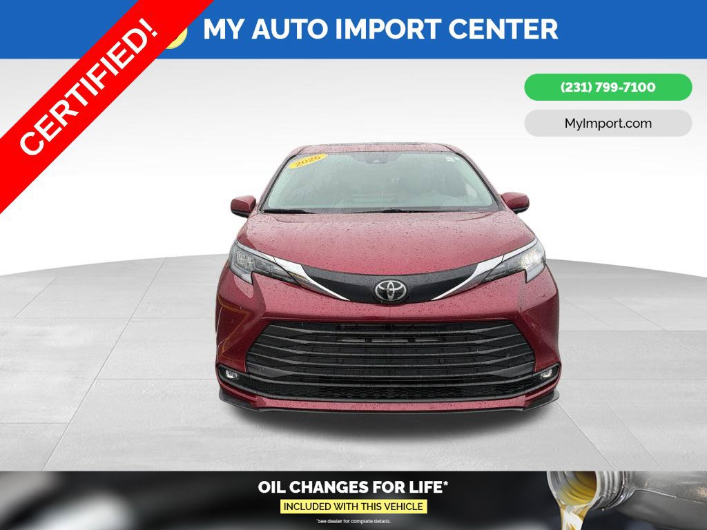 Certified 2026 Toyota Sienna XLE FWD image 2