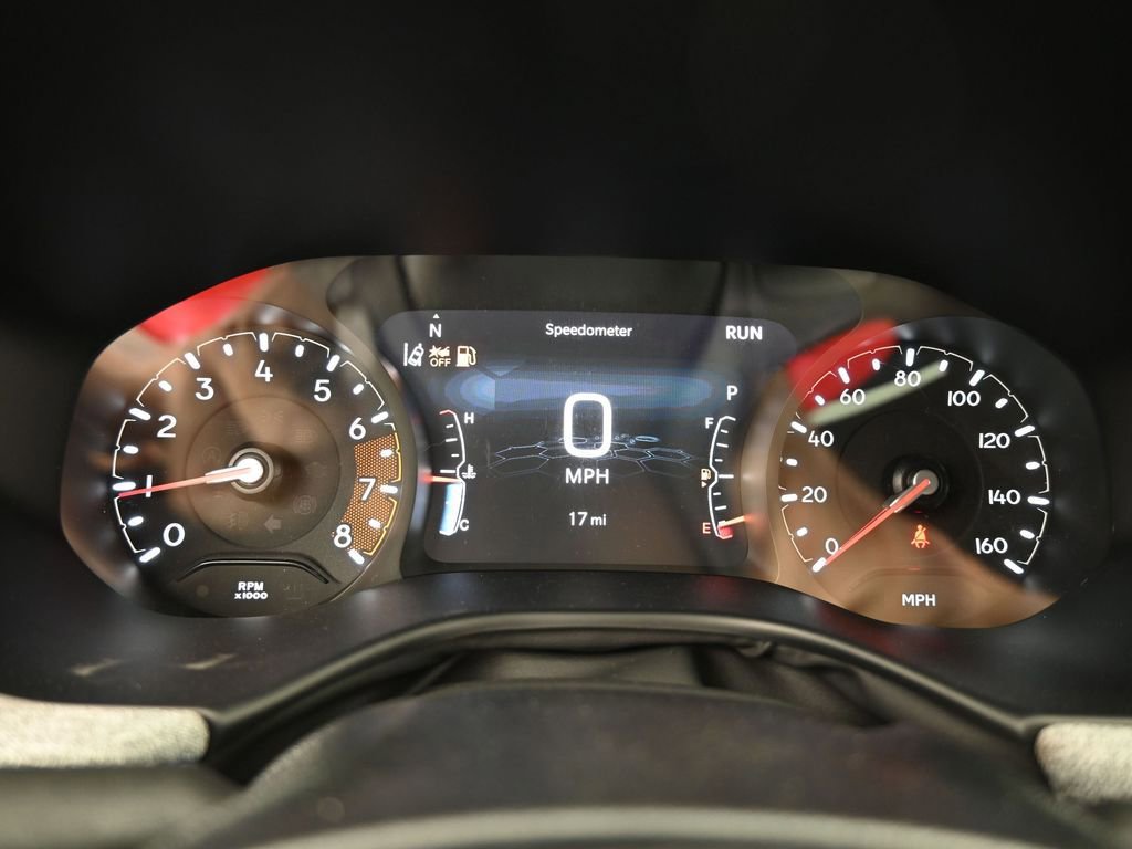 Used 2025 Jeep Compass Latitude image 26