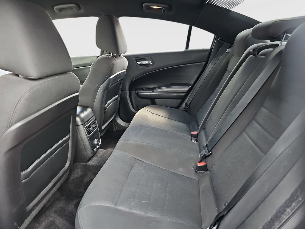 Used 2014 Dodge Charger SE RWD image 18