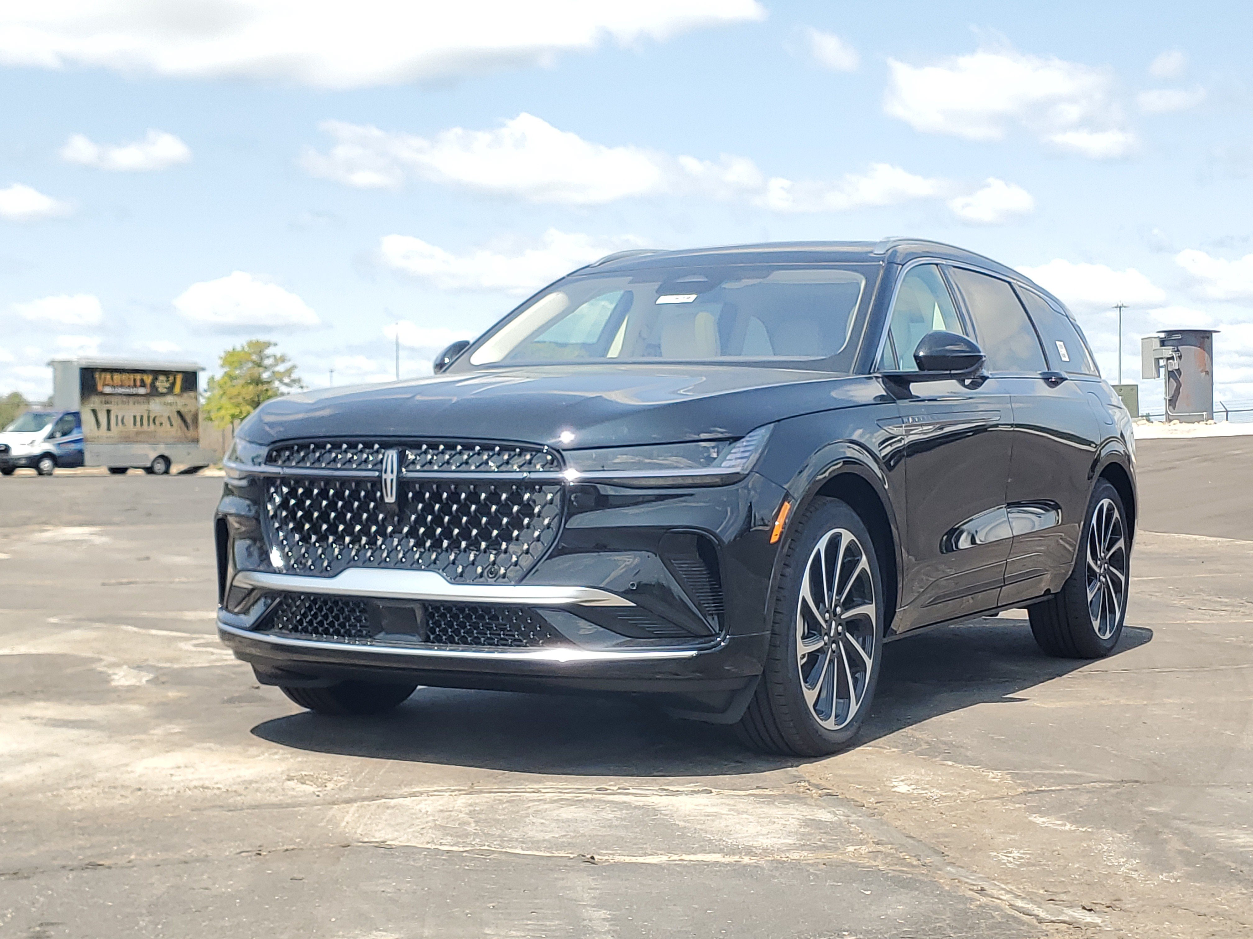 New 2026 Lincoln Nautilus Black Label AWD/4WD image 2