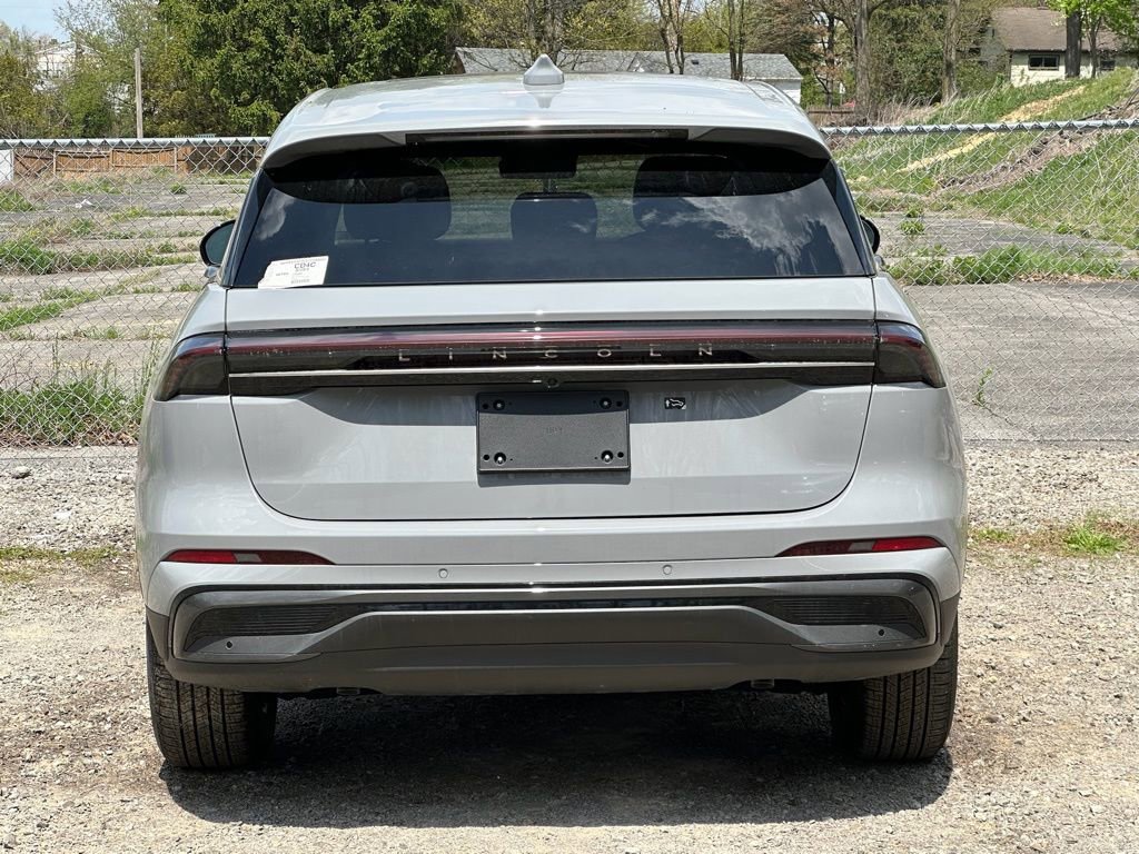 New 2026 Lincoln Nautilus Premier w/ Equipment Group 102A AWD/4WD image 4
