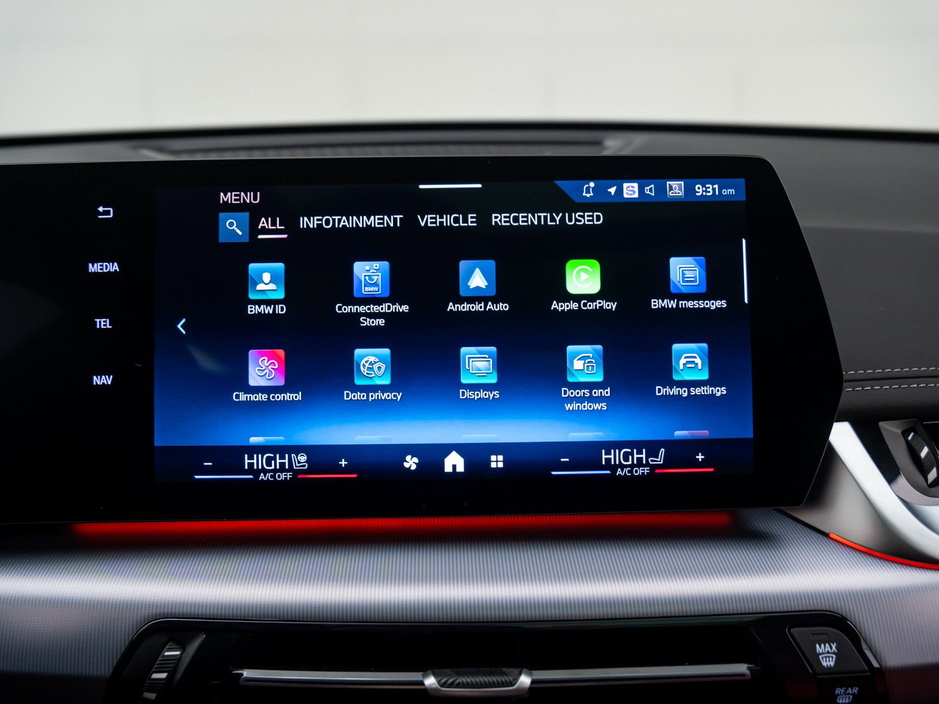 Used 2025 BMW X1 xDrive28i w/ M Sport Package image 22