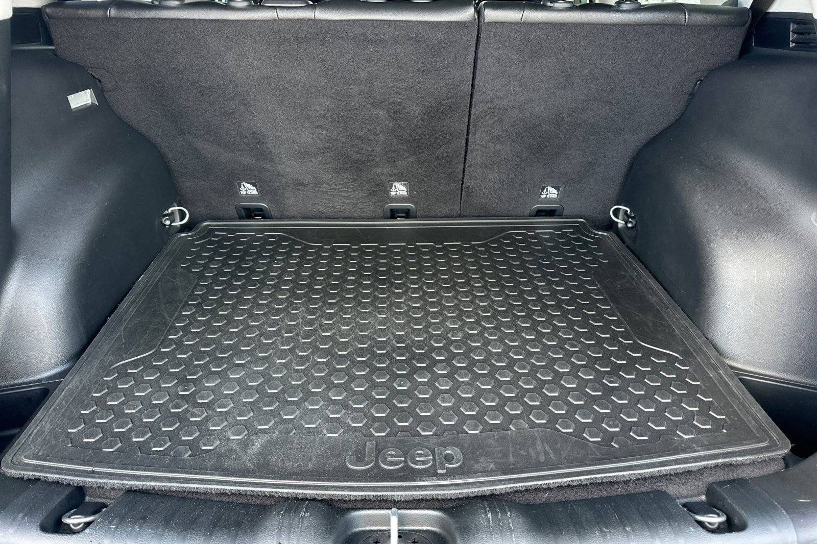 Used 2022 Jeep Compass Latitude w/ Convenience Group image 17