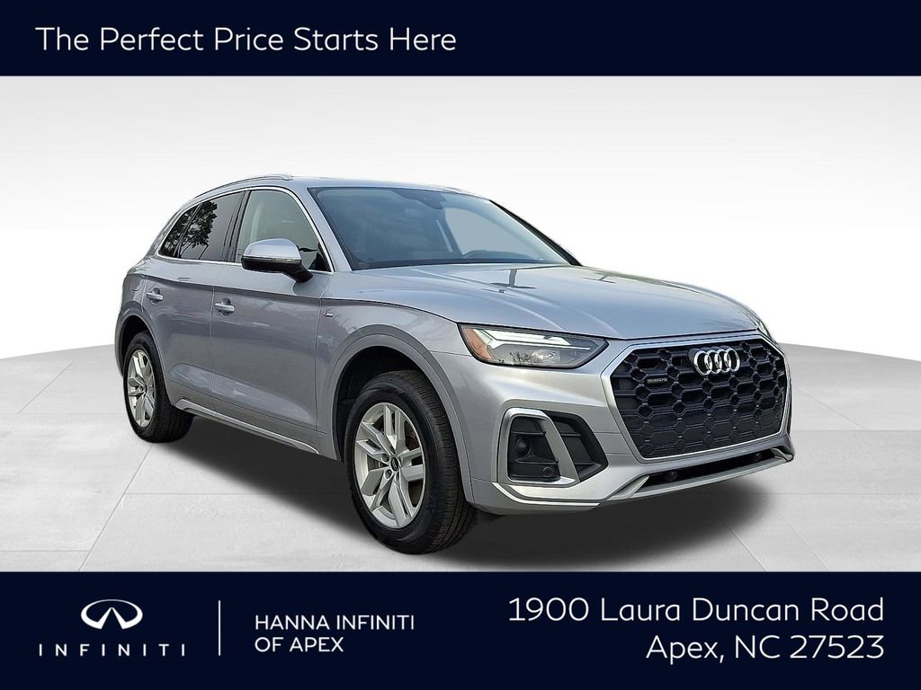 Used 2023 Audi Q5 2.0T Premium w/ Convenience Package AWD/4WD image 1