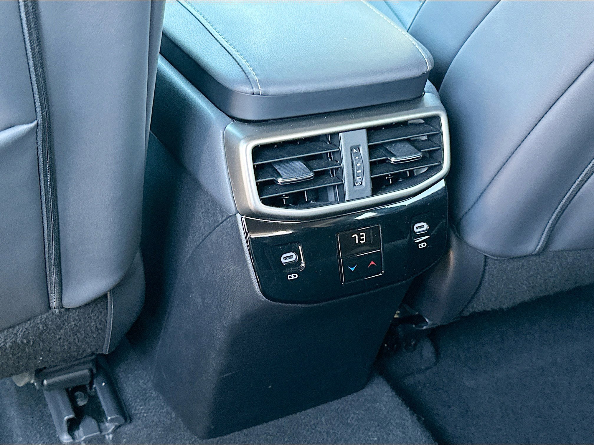 Used 2024 Lexus RX 350 F Sport w/ Convenience Package image 25