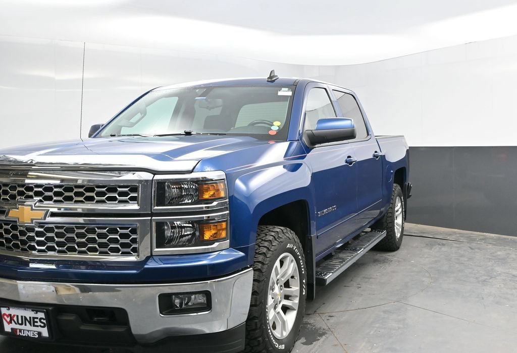 Used 2015 Chevrolet Silverado 1500 LT w/ All Star Edition AWD/4WD image 3