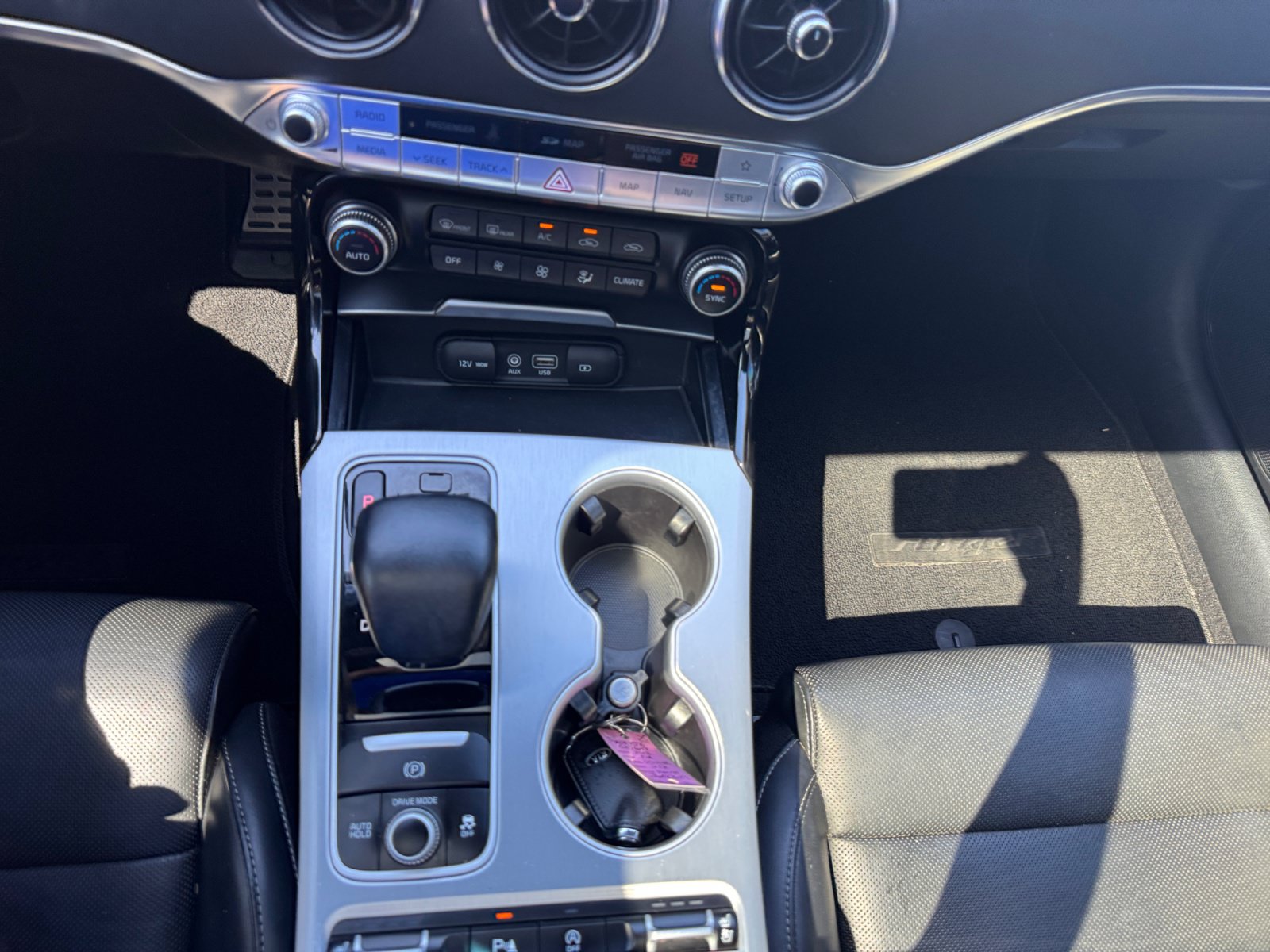 Used 2018 Kia Stinger GT2 RWD image 21