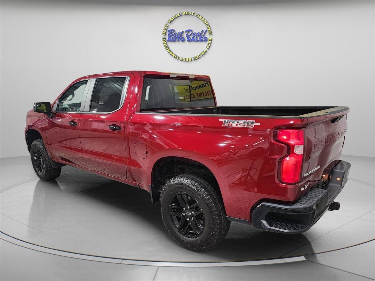 Used 2020 Chevrolet Silverado 1500 LT Trail Boss AWD/4WD image 4