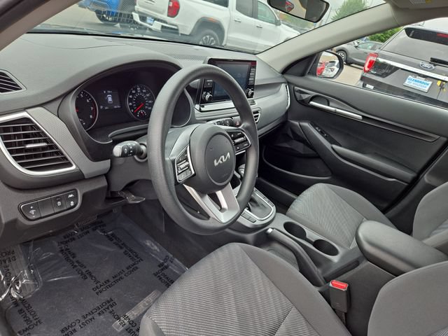 Used 2023 Kia Seltos LX AWD/4WD image 24