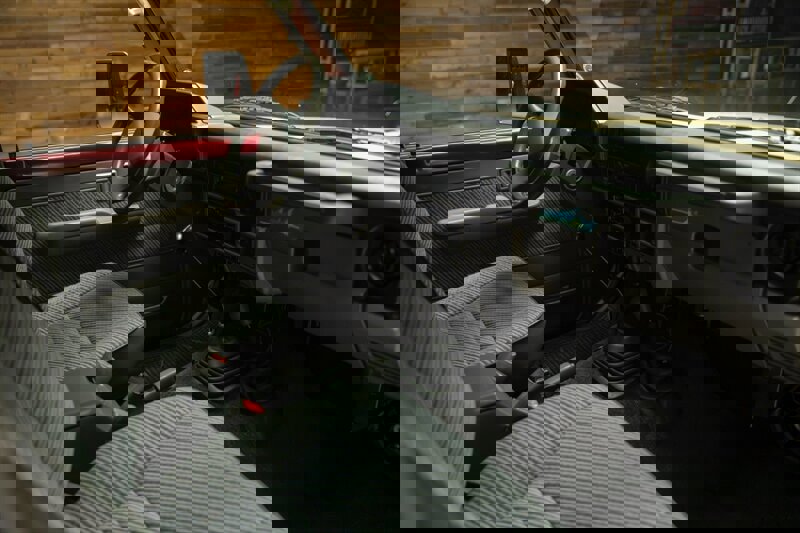 Used 2024 Tesla Cybertruck AWD Crew Cab image 28