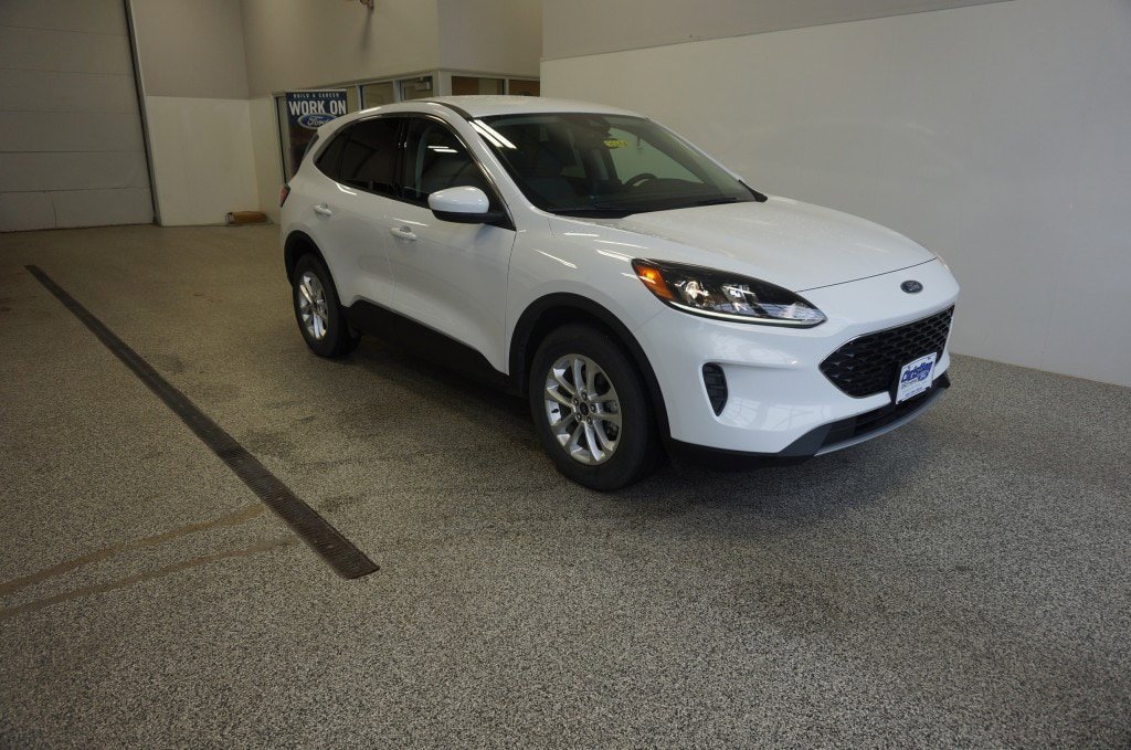 Used 2020 Ford Escape SE video 1