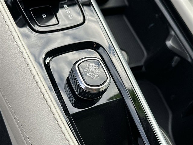 Used 2023 Volvo XC90 T8 Plus w/ Protection Package Premier image 16