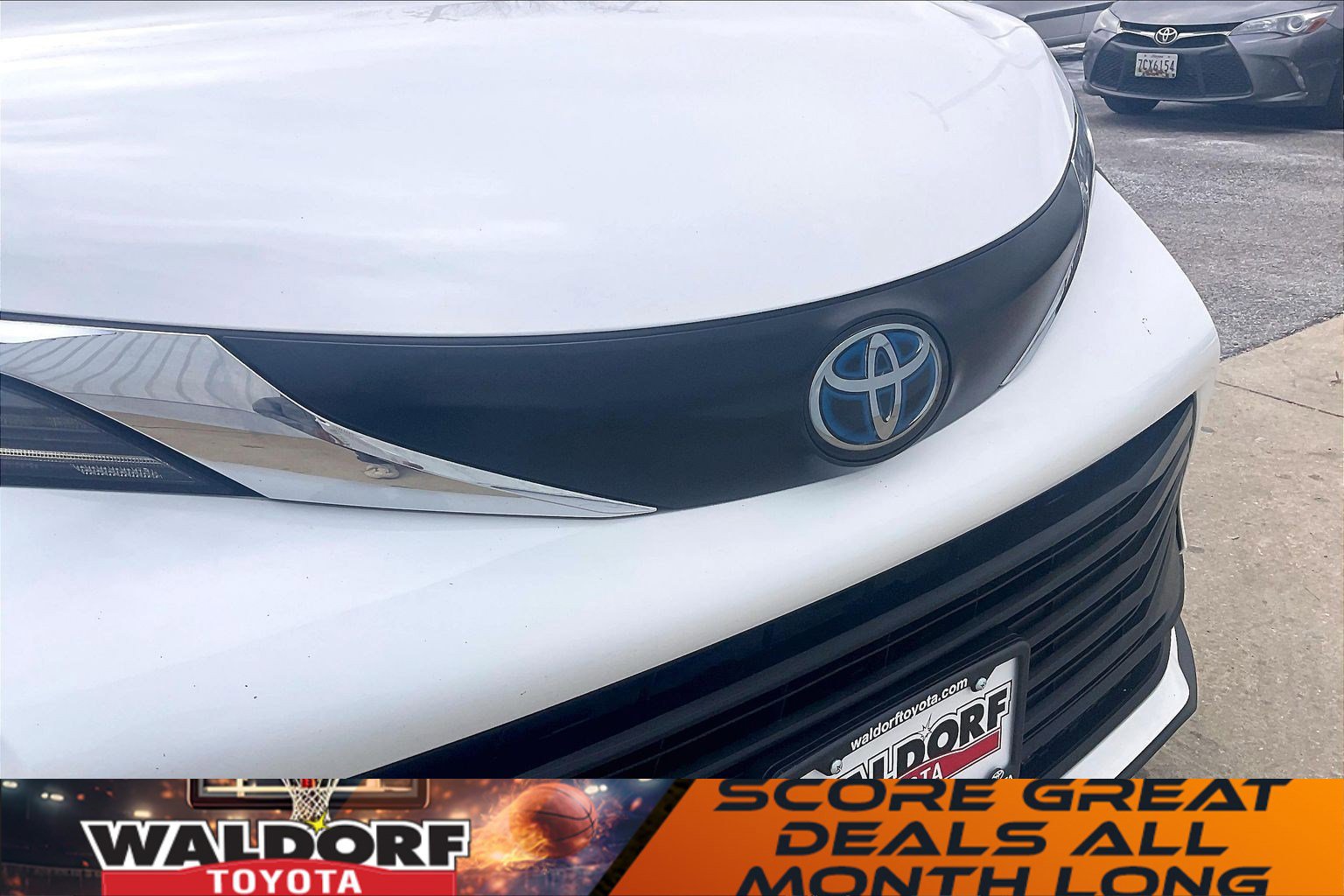 Used 2023 Toyota Sienna LE w/ LE Plus Package image 36