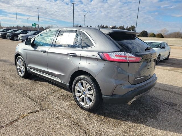 Used 2022 Ford Edge Titanium image 23
