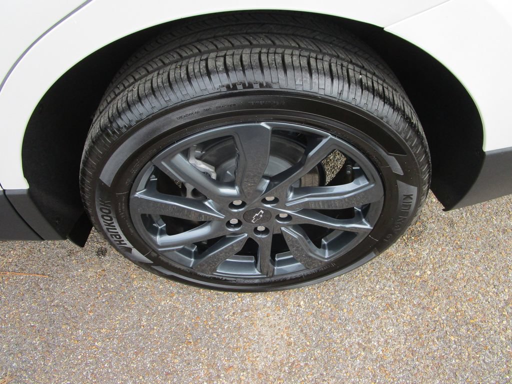 Used 2024 Chevrolet Equinox RS FWD image 18