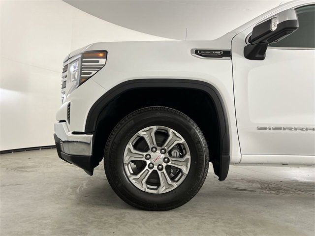 Certified 2025 GMC Sierra 1500 SLT image 33
