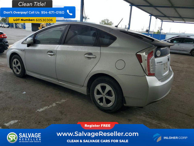 Used 2013 Toyota Prius Two FWD image 3