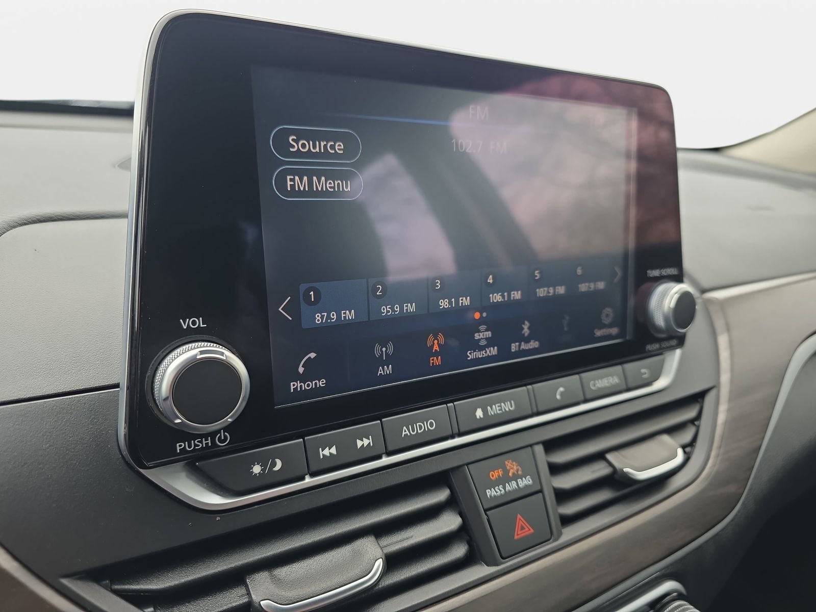 Used 2025 Nissan Altima 2.5 SV image 20