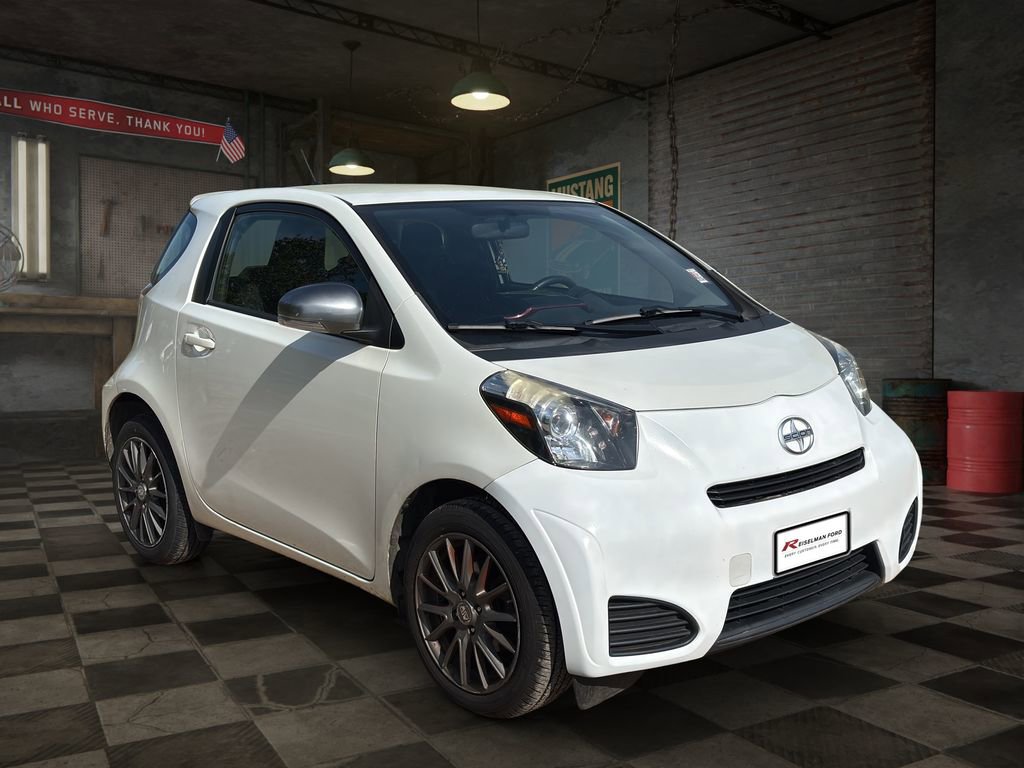 Used 2014 Scion iQ image 2