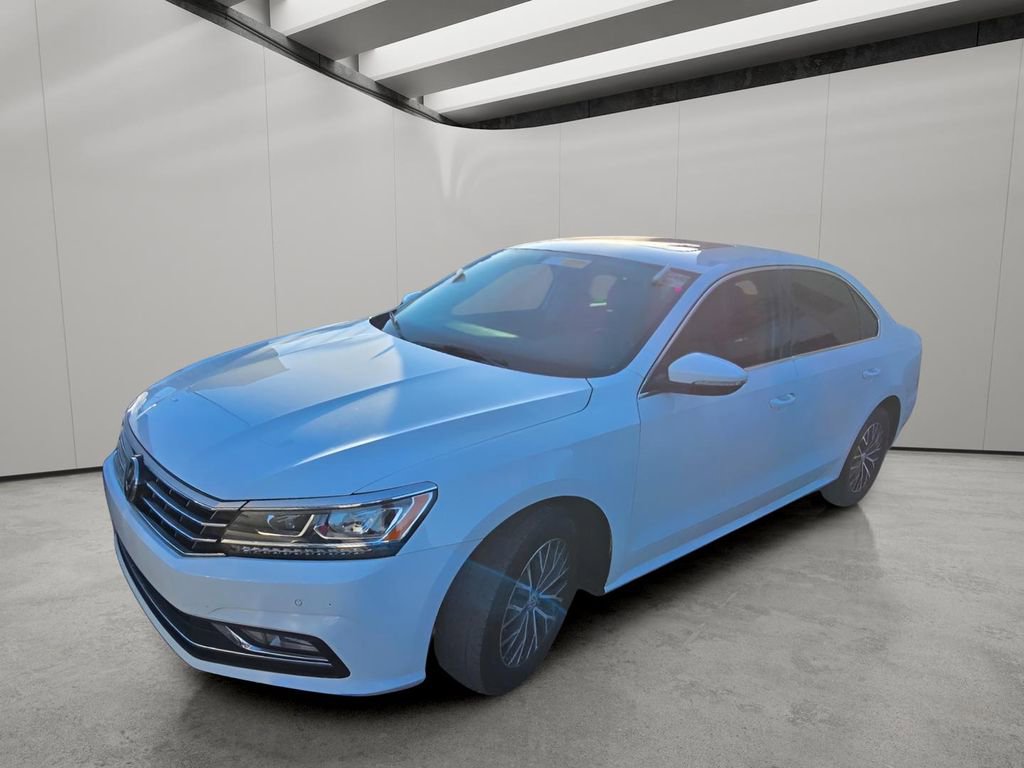 Used 2018 Volkswagen Passat 2.0T SE image 2