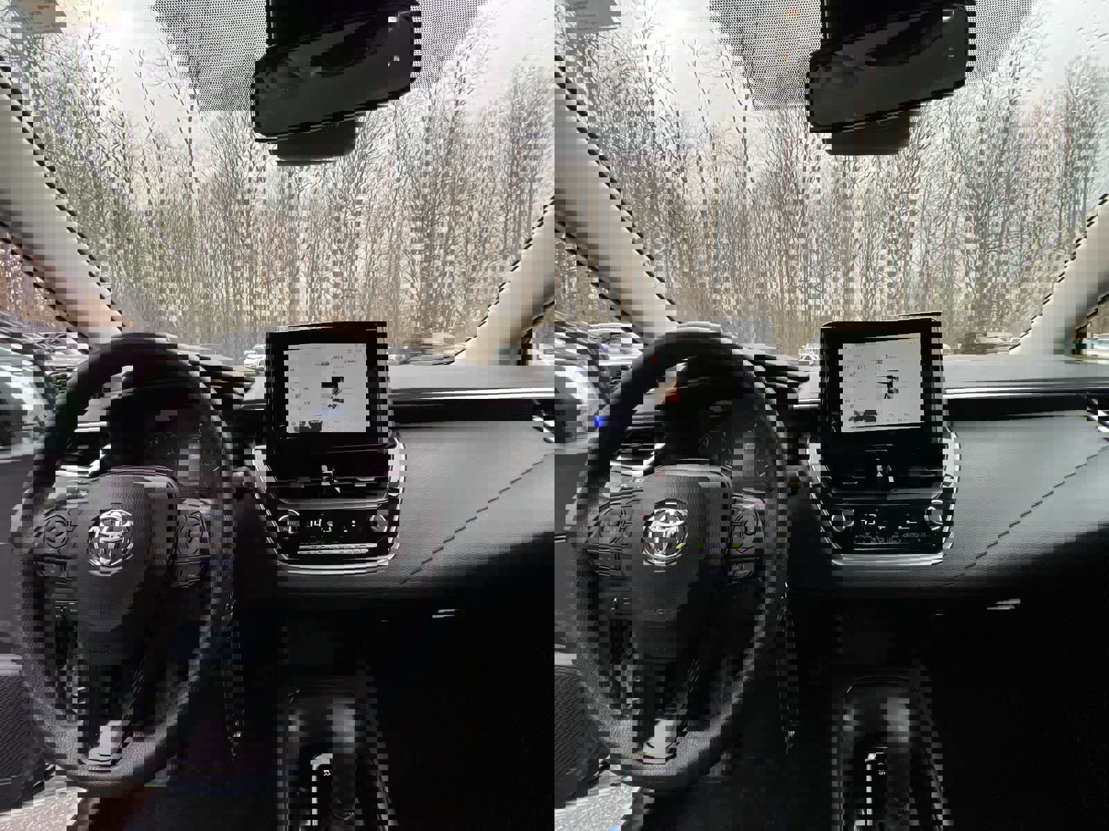 Used 2025 Toyota Corolla LE image 21