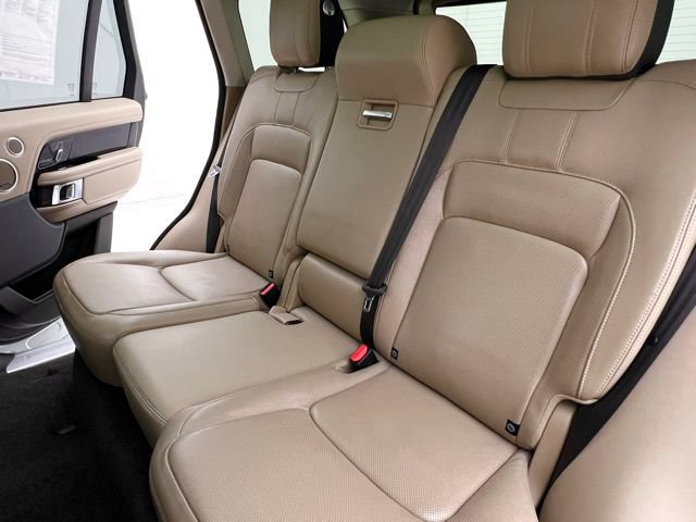 Used 2018 Land Rover Range Rover HSE AWD/4WD image 17