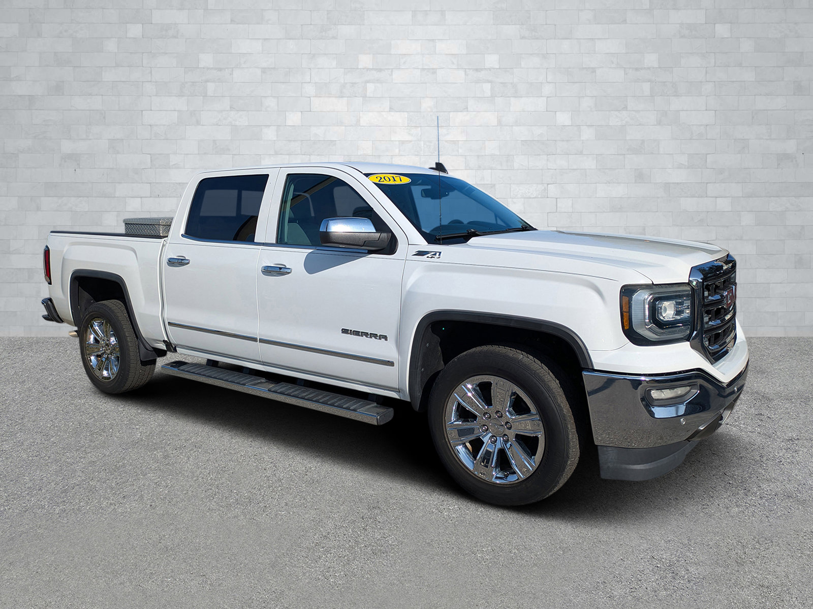 Used 2017 GMC Sierra 1500 SLT