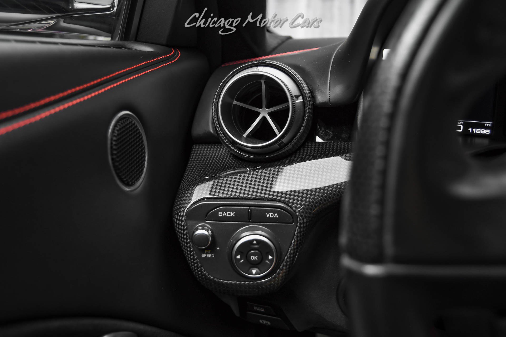 Used 2017 Ferrari F12 Berlinetta RWD image 10
